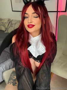 Uiiiii look at what i ve got for you today i m rocking my inner little