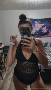 4 days until the beach which swim suit shall i bring