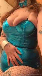 This bunny has a thing for dragons and glitter part 2