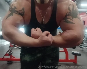 Arm pumpage for the good boys part 7