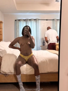 Kee s going out today she decided to take some pictures for yall while