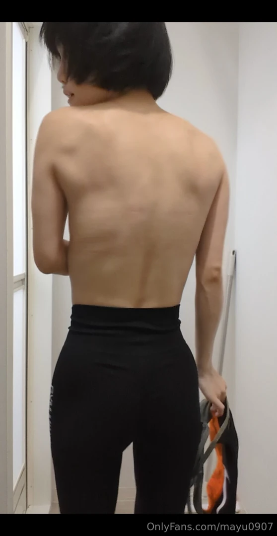 My nakedness after training 