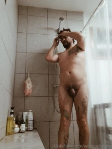 Despu s de cortar le a su buena ducha bien limpiecito pa ustedes part 6