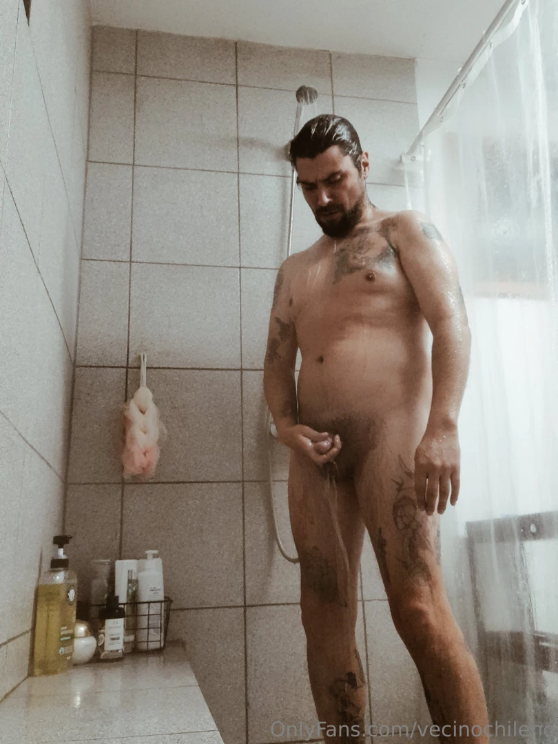 Despu s de cortar le a su buena ducha bien limpiecito pa ustedes 