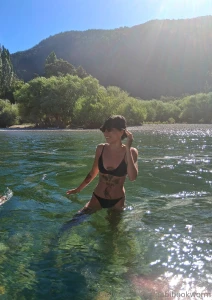 Working kn those tan lines part 2