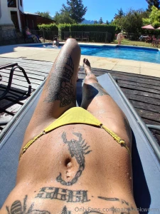 Working on those tan lines part 1