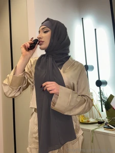 I leave no trace except my scent whispering all the things i never