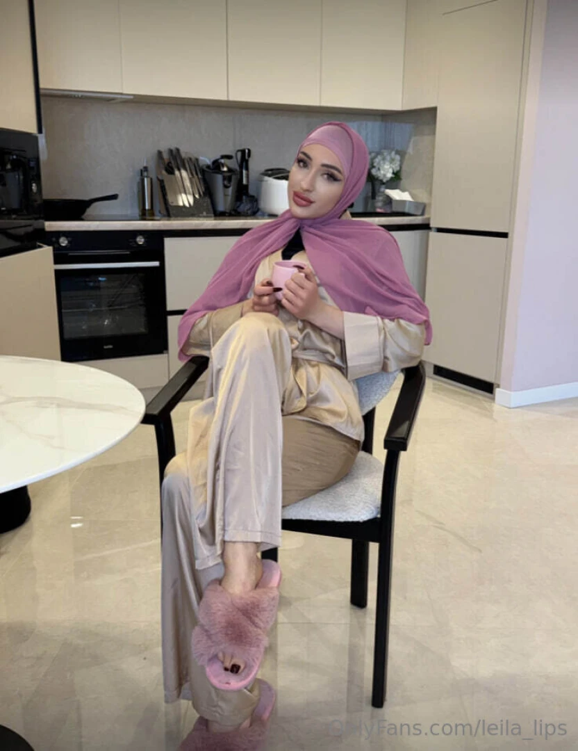 I woke up with the feeling that today is the very day when dreams come 