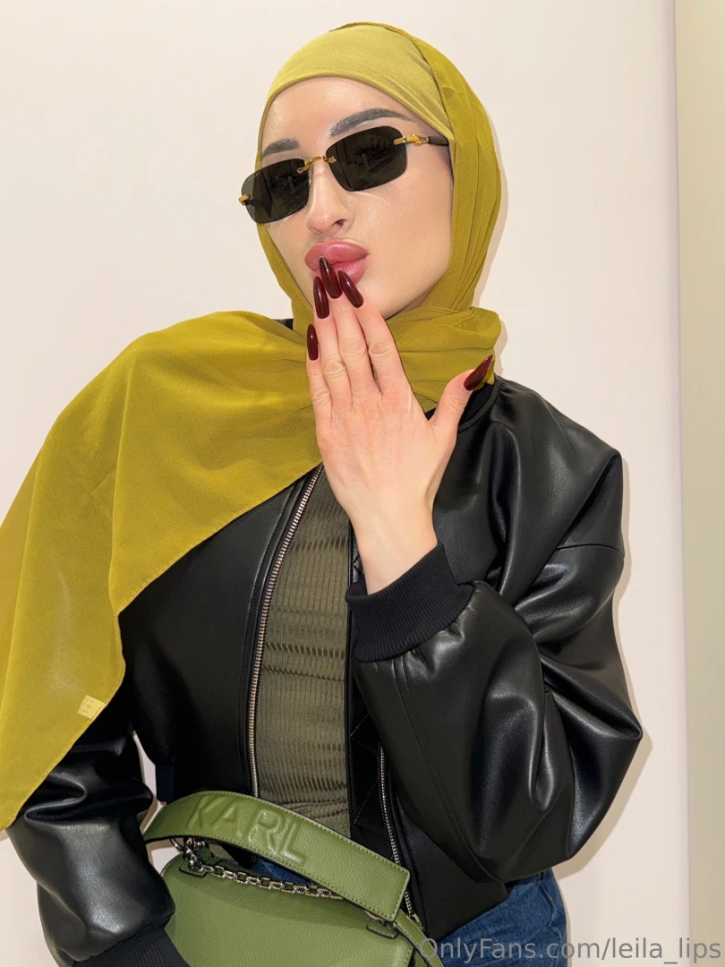 A bright long manicure and a bold accent look is just what you need on 