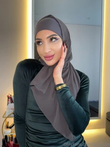 Sharing my mood with you with no filters just honesty and some light