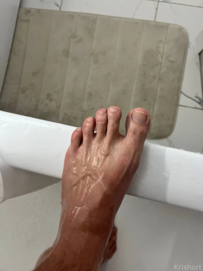 Feet fyp bigdick cock dick gay guy horny hotboy hotguy male man muscle part 2 