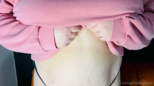 Just a quick titty drop to brighten up your sunday have a good week