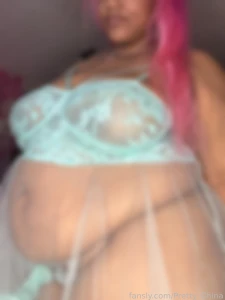 Dave s hot chicken stuffing with my big cup of there sauce ever since part 3