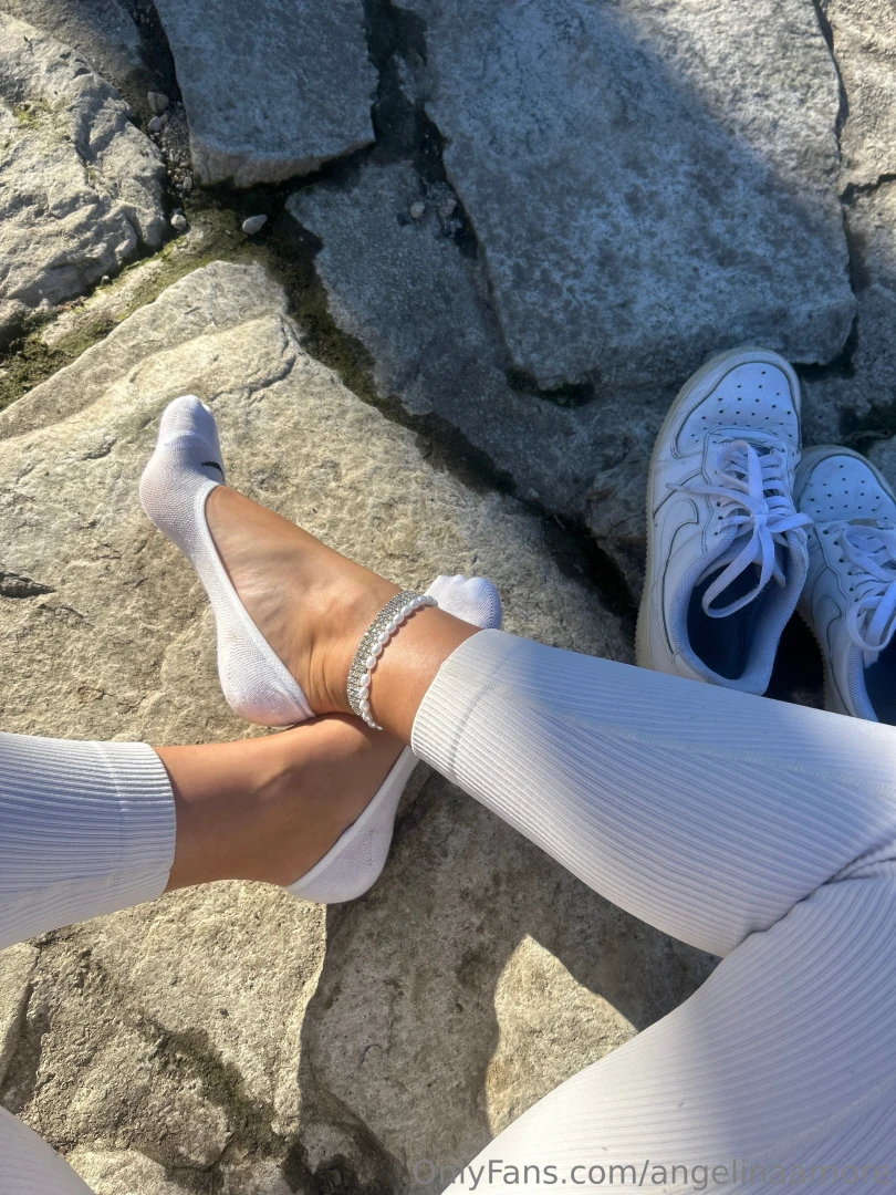 Your favorite socks part 1 
