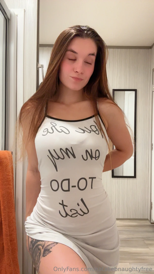 Who s active message me amp tip to see what s underneath 