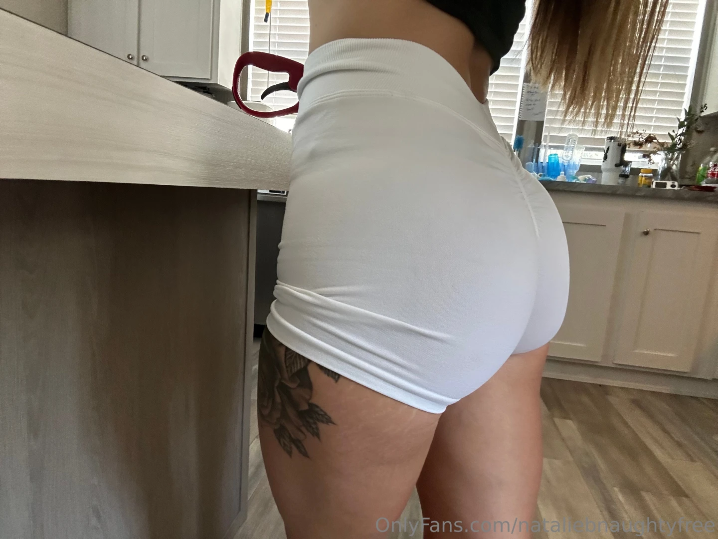 Cleaning the house today like a good house wife hbu part 1 