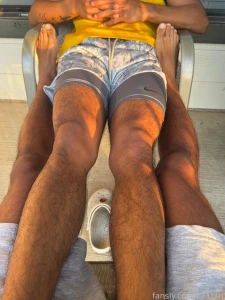 I love putting my feet on jrpedro