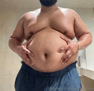 Alpha fatty would you worship me