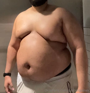 Belly check before my workout part 2