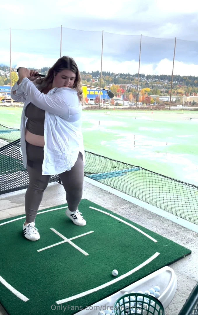 Join me as we hit the public driving range nbsp i wanted to practice 