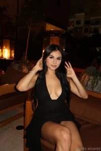 If you saw me at a bar would you come up to me