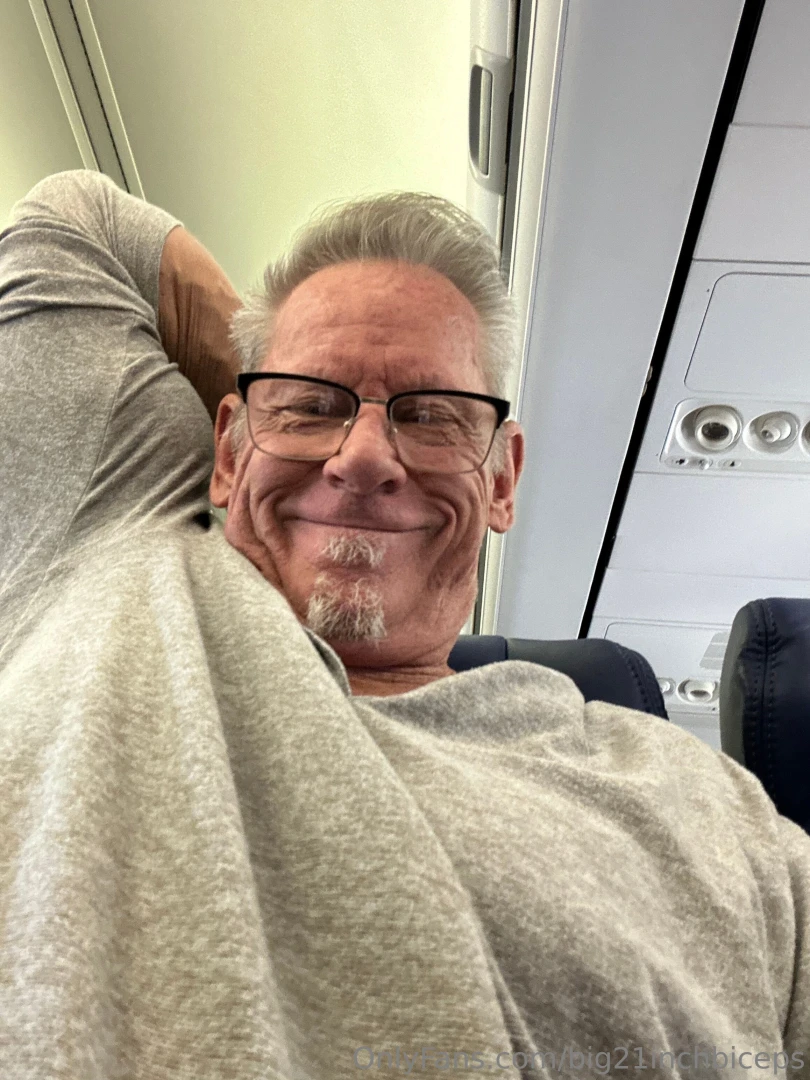 Daddy horny all the time 