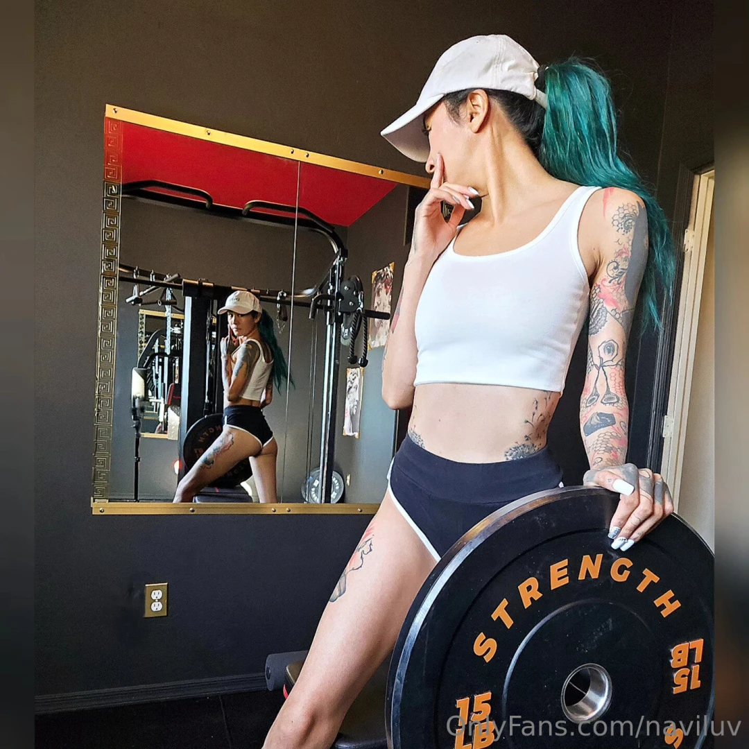 Guess what i worked out at the gym today part 2 