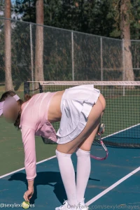 What do you think of my tennis outfit part 3