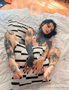 This crazy bitch loves anal margotika her juicy ass loves jumping on part 44