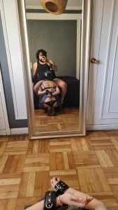 Tengo un grupo de amigas muy hornys que les gusta que les tome fotos y part 1