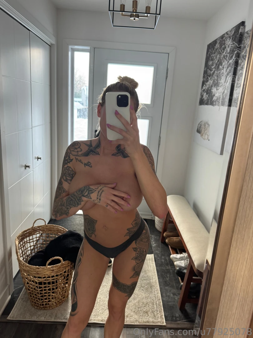 Coucou abonne toi ici gt jessica21 