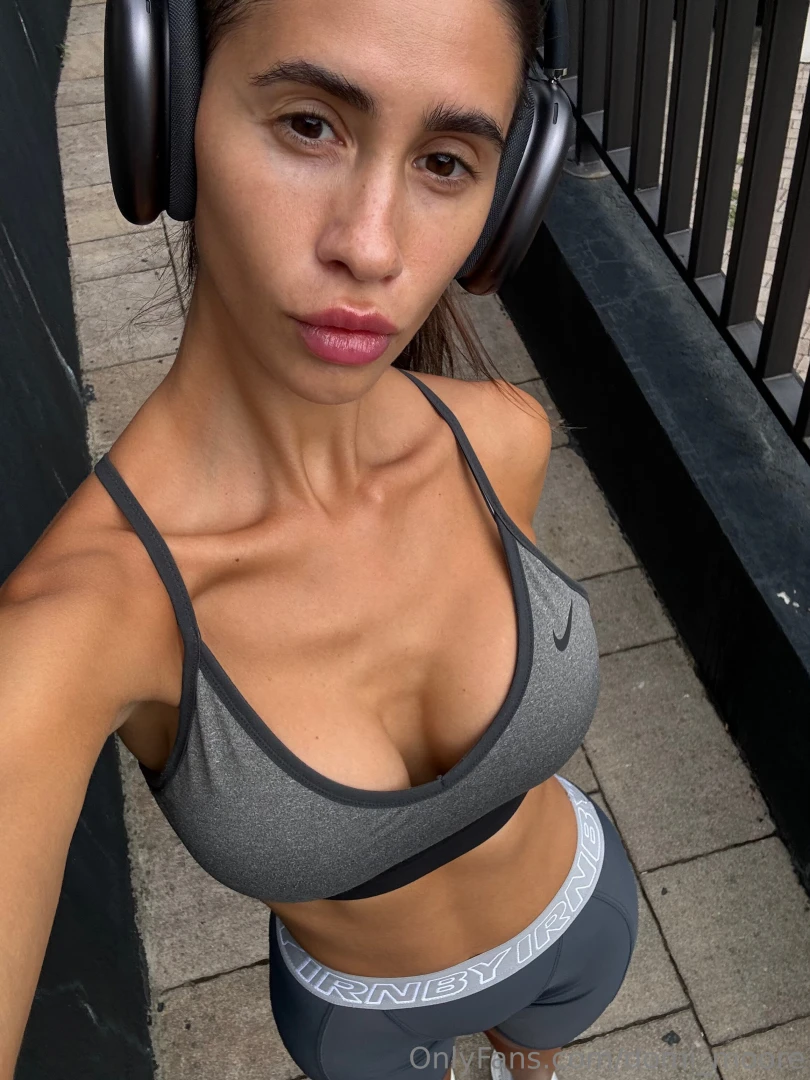 Morning jogging part 1 