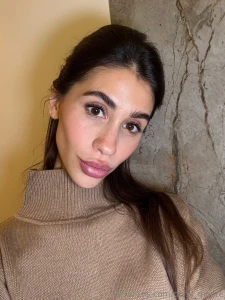 Not all beauty is meant to be admired from afar come closer part 1