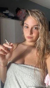 The wet towel wraps around my entire body that makes me horny but even