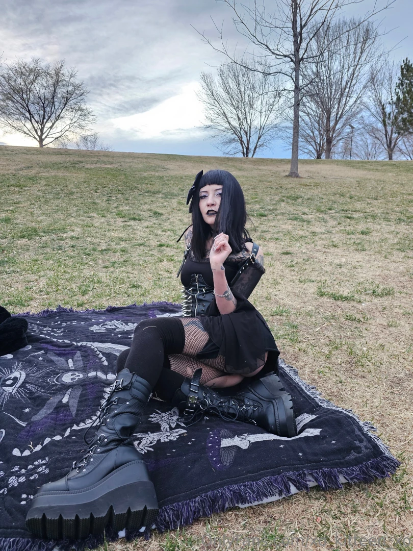 Summoning your attention 