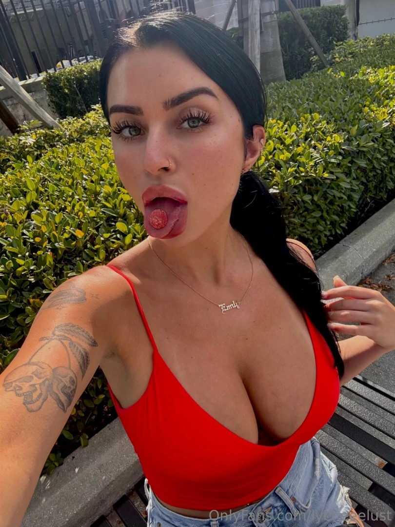 Grab the candy without dropping it no hands allowed 