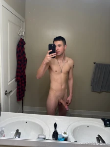 I take a lot of dick pics every morning part 2