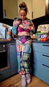 No one like chores i do try to find ways to make them more fun i m part 1