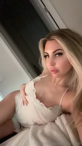 Do i turn you on send me a dm