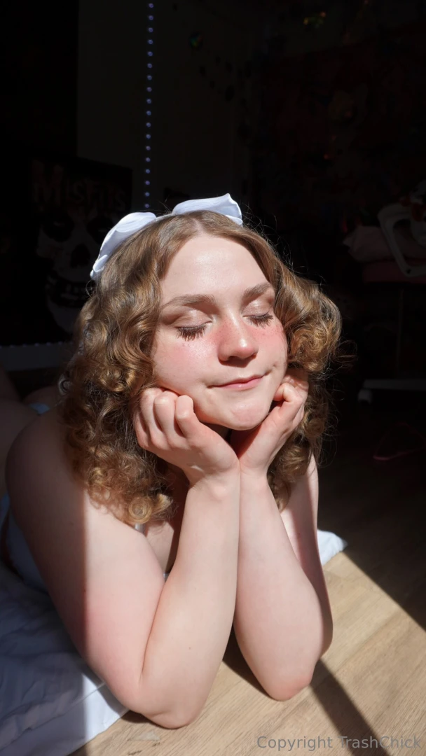 Good morning don t forget to check out my vip page trashxchick where i 