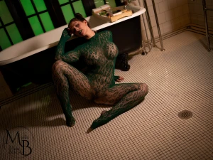 Have you played with poison ivy yet part 1