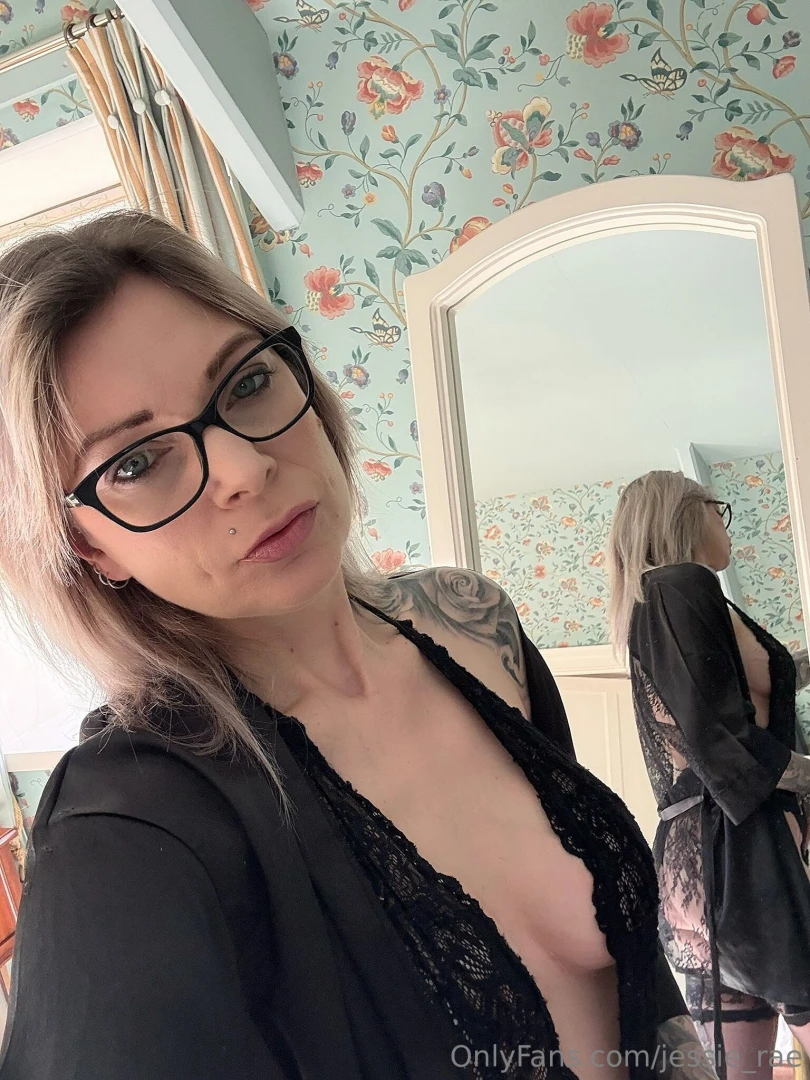 Black lingerie or towel https onlyfans com jessie_rae_vip part 7 