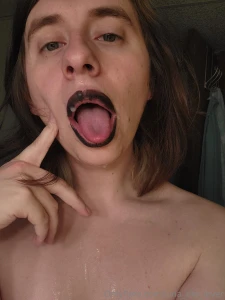 Hey pervvvvvs found this married guy near where i live been nice part 2