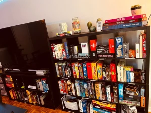 Get to know me and my hobbies i m super big into board games