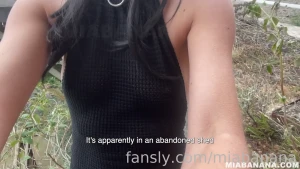 Vid o cadeau 107 mon sexfriend me donne rendez-vous dans un hangar