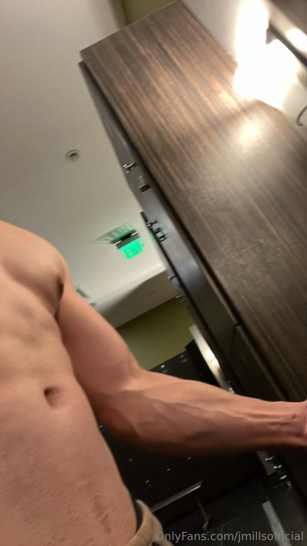 Wanna see something else that s veiny 