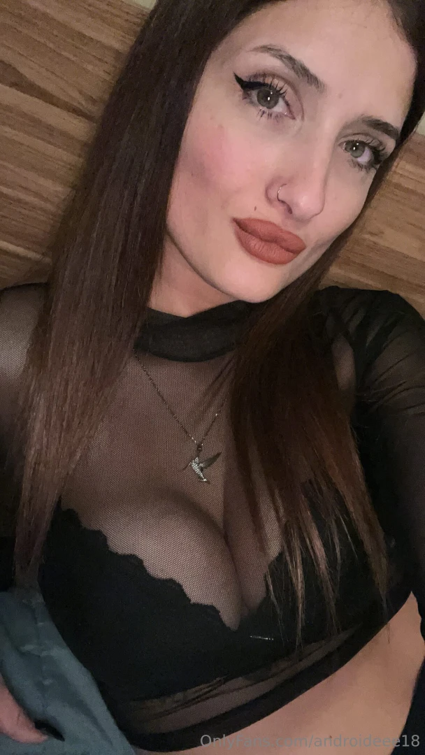 Androideee18 