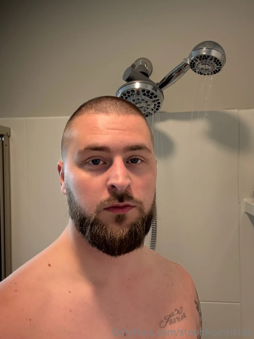 Active in the dms reminder that messages with tips get priority 