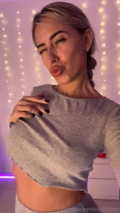This vibrator is hitting all the right spots come join me for a