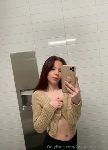 High schools sooo boring hiding in the bathroom to take naughty pics